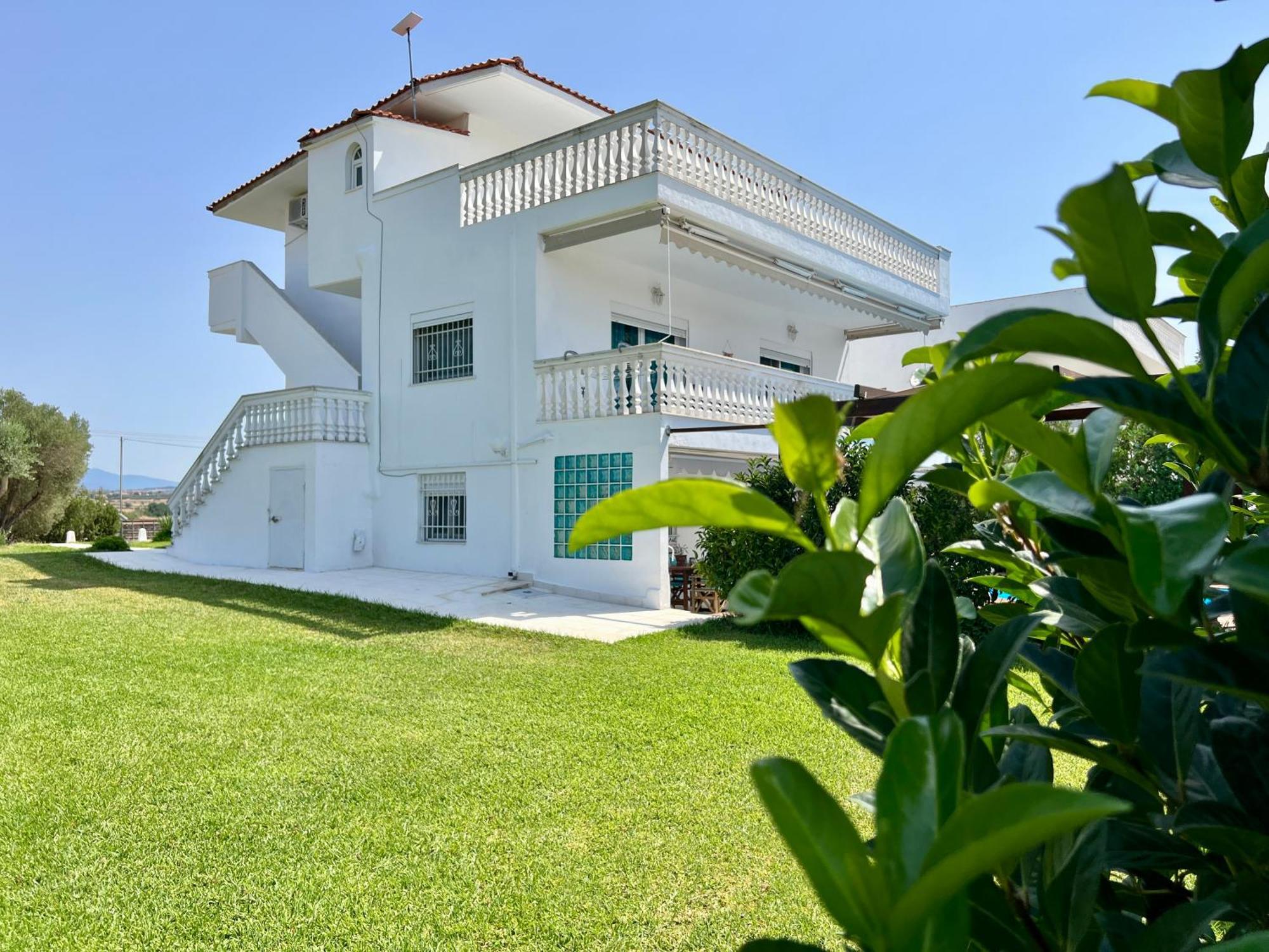 Villa Vave Неа Ираклия Екстериор снимка