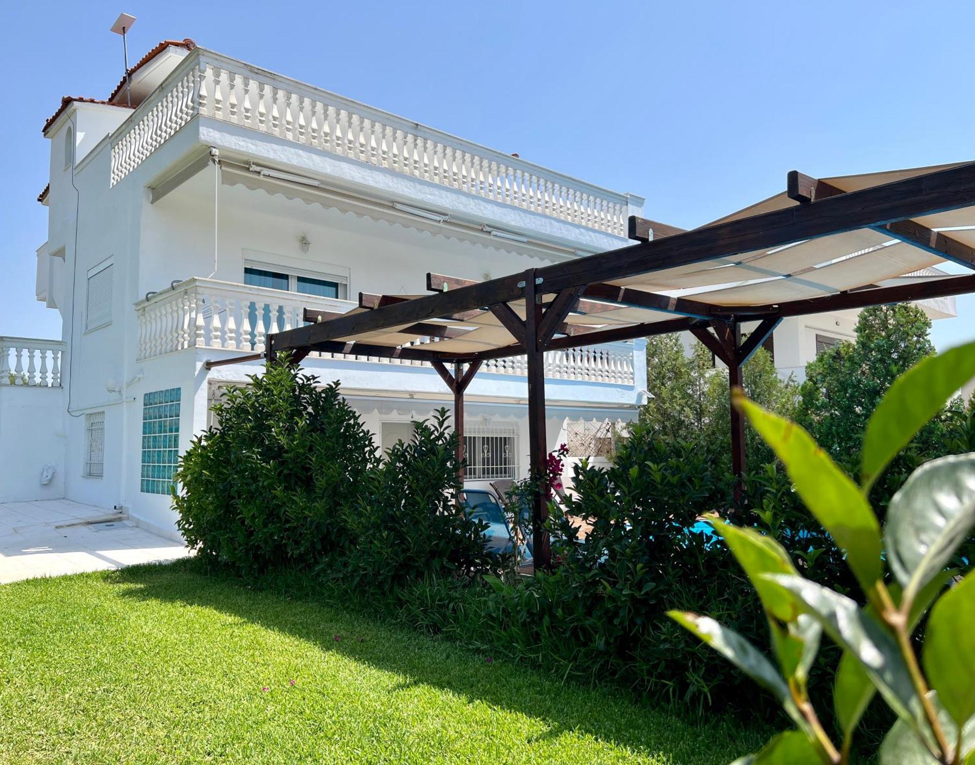 Villa Vave Неа Ираклия Екстериор снимка