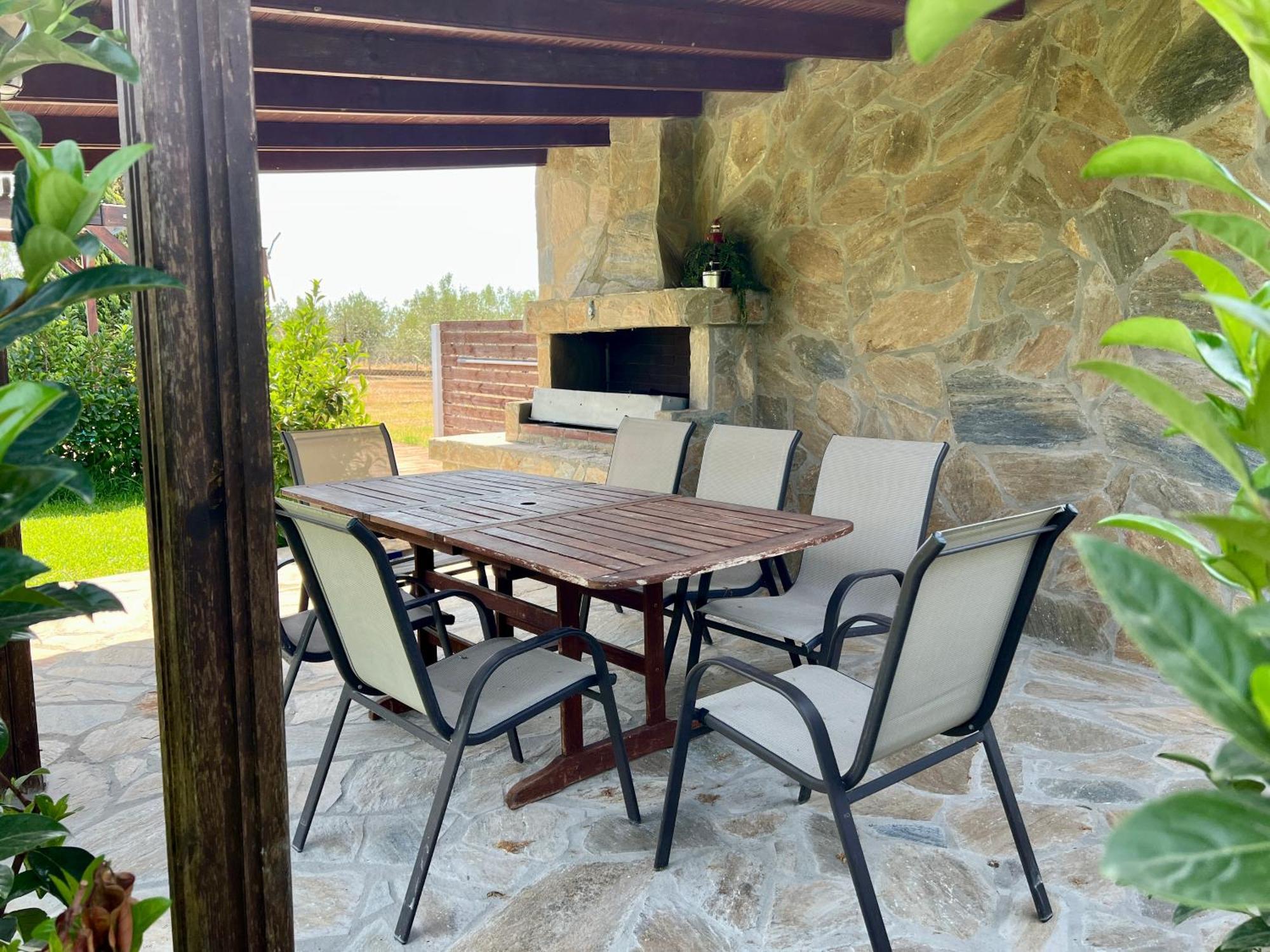 Villa Vave Неа Ираклия Екстериор снимка