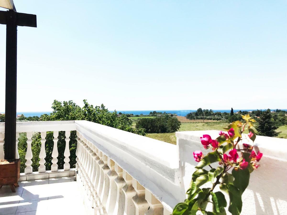 Villa Vave Неа Ираклия Екстериор снимка